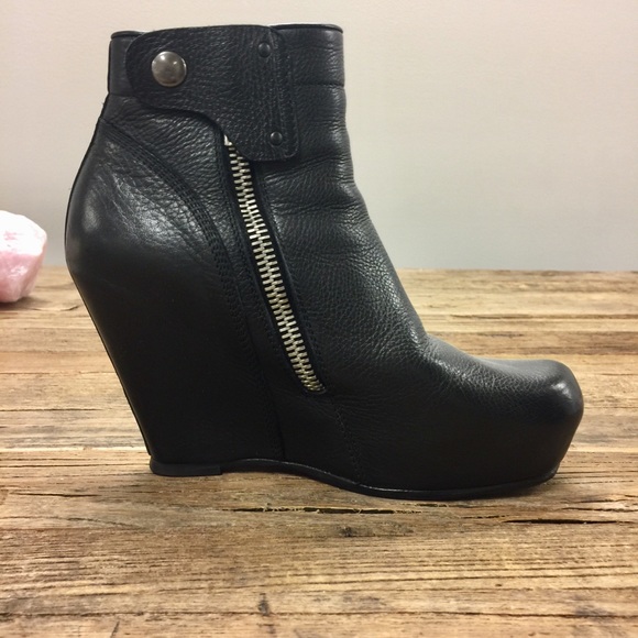Rick Owens Shoes - Rick Owens Platform Wedge Leather Ankle Boots